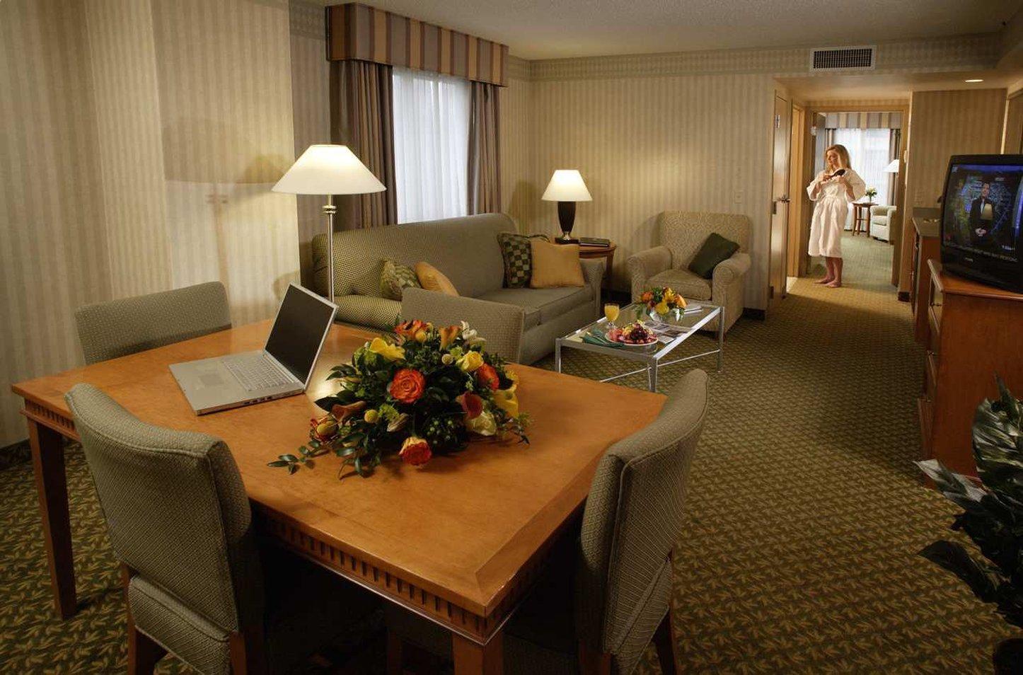 Embassy Suites Newark - Wilmington/South Zewnętrze zdjęcie