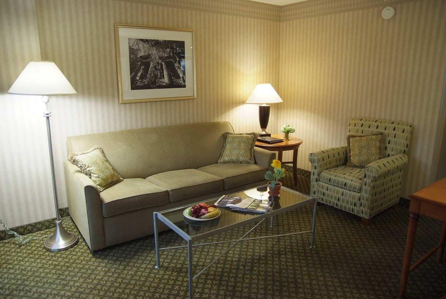Embassy Suites Newark - Wilmington/South Zewnętrze zdjęcie