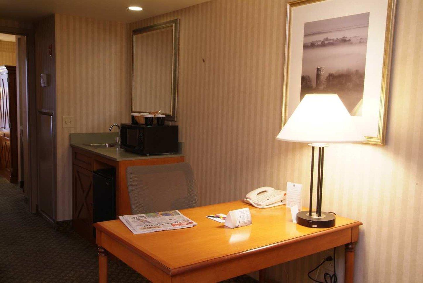 Embassy Suites Newark - Wilmington/South Zewnętrze zdjęcie